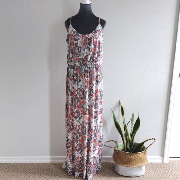 NAIF Dresses & Skirts - Naif Paisley Maxi Dress Size XL